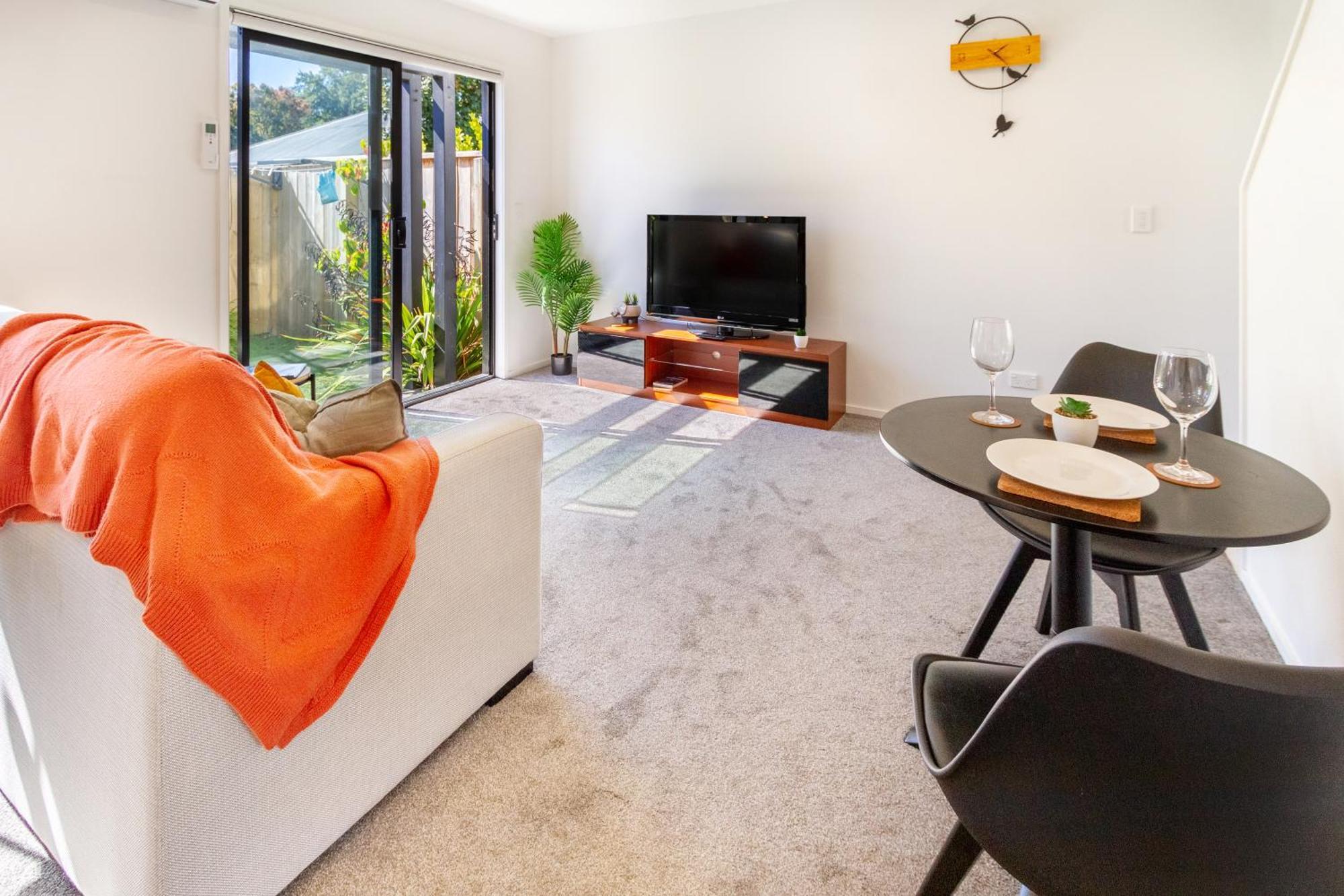 1 Bedroom Gem With Hagley Park At Your Doorstep Apartment Christchurch